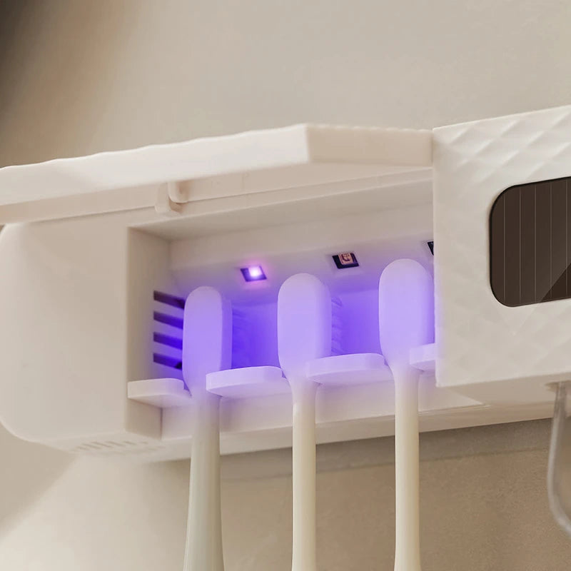 🦷 DryDent™ – Intelligent Toothbrush Holder